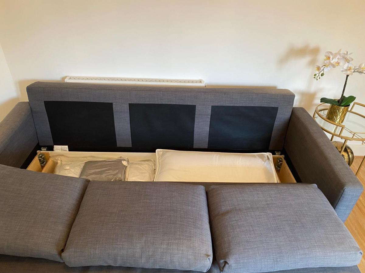 Private House With Free Park For Group Near Wembley Station Villa London Eksteriør bilde